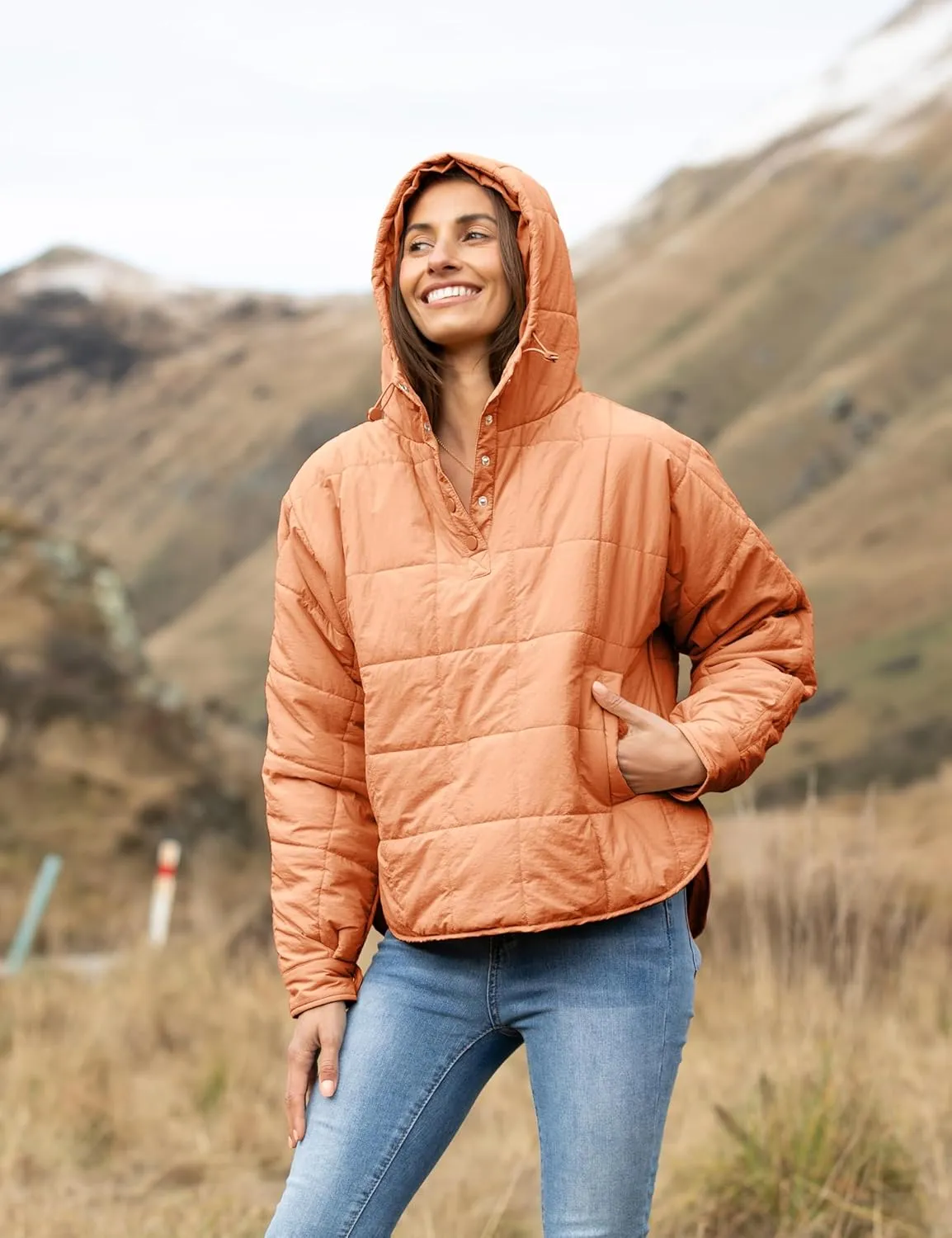 AMEBELLE Women's Oversized Hooded Puffer Jacket Quilted Jackets for Women Lightweight Winter Warm Padded Hoodies Coat