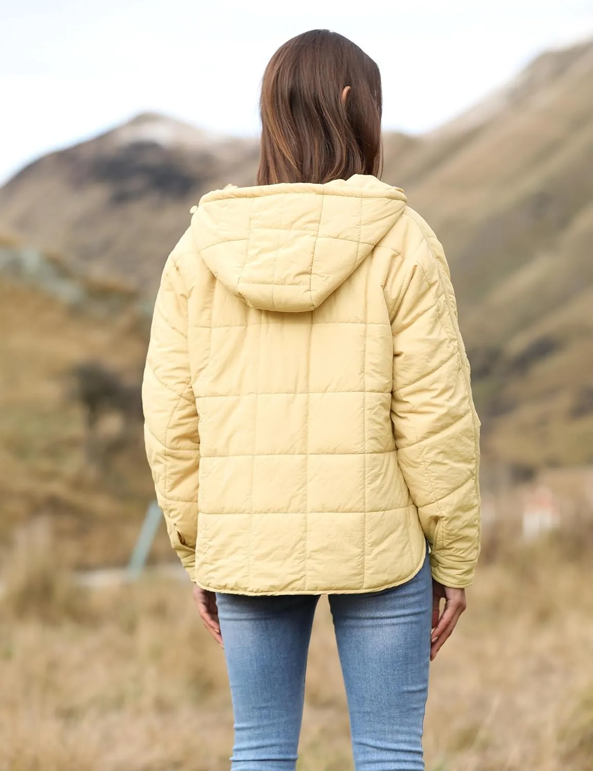 AMEBELLE Women's Oversized Hooded Puffer Jacket Quilted Jackets for Women Lightweight Winter Warm Padded Hoodies Coat