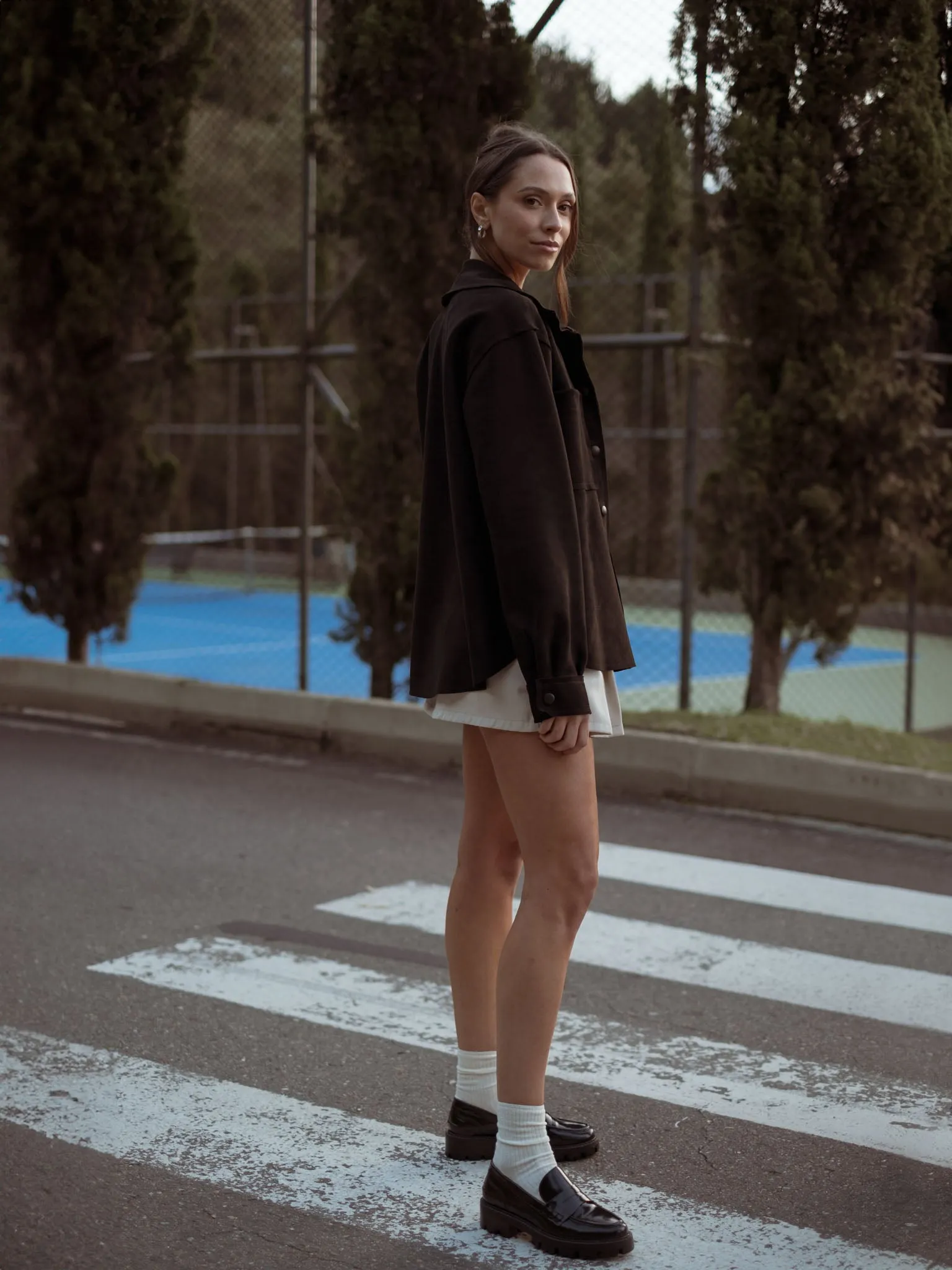 BLACK OVERSHIRT