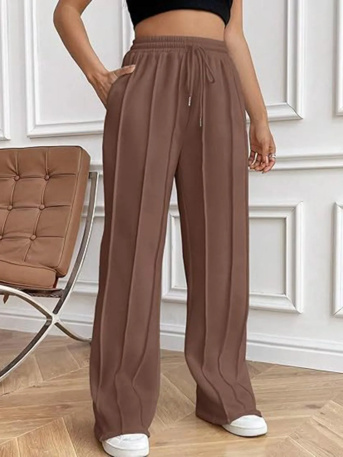 Casual Chic Wide Leg Drawstring Trousers with Pockets