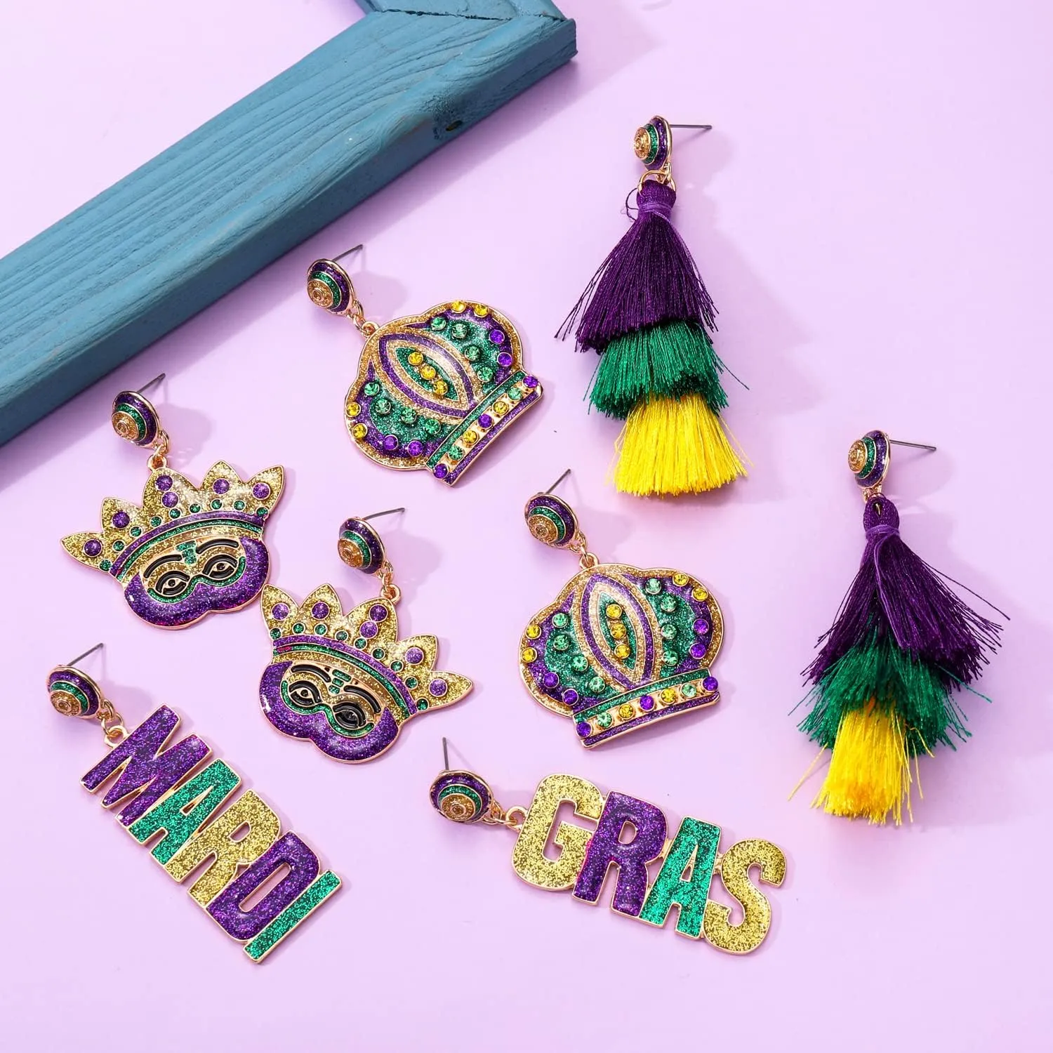 Christmas Earrings Beaded Holiday Earrings for Women Christmas Tree Snowflake Tassel Dangle Earrings New Years Mardi Gras Earrings Festive Party Jewelry Gifts