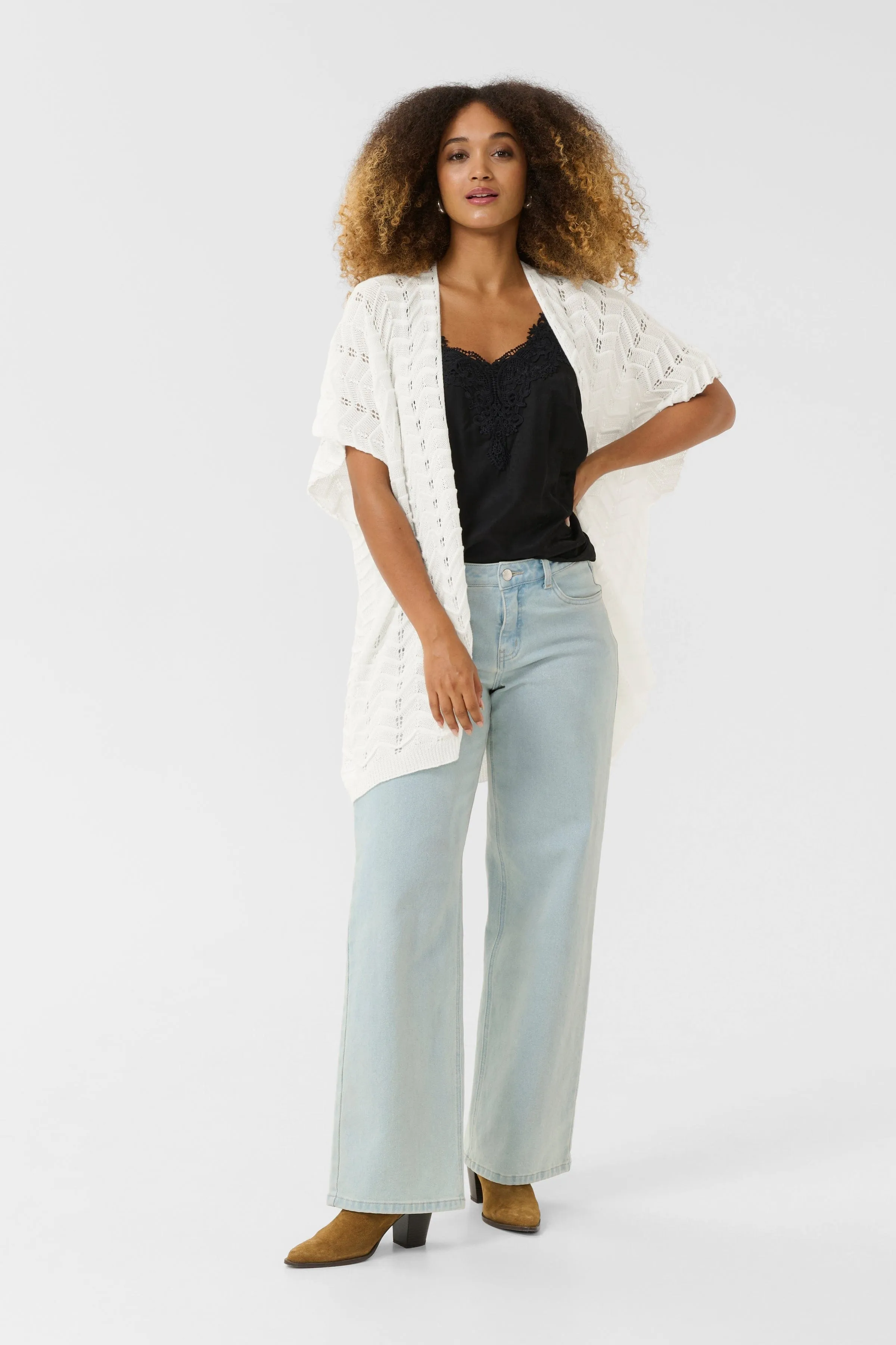 CREAM Raised Seam Knit