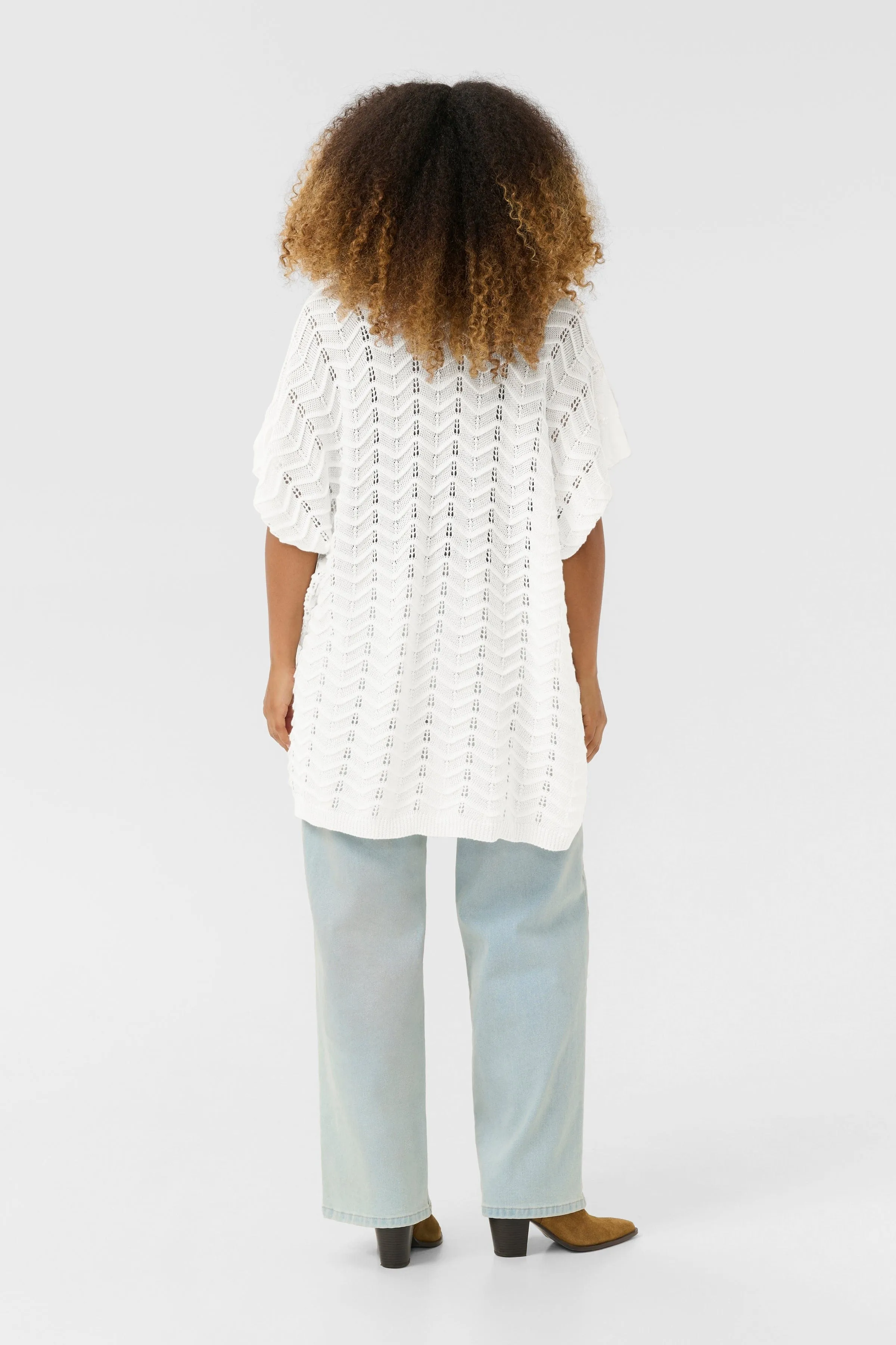 CREAM Raised Seam Knit
