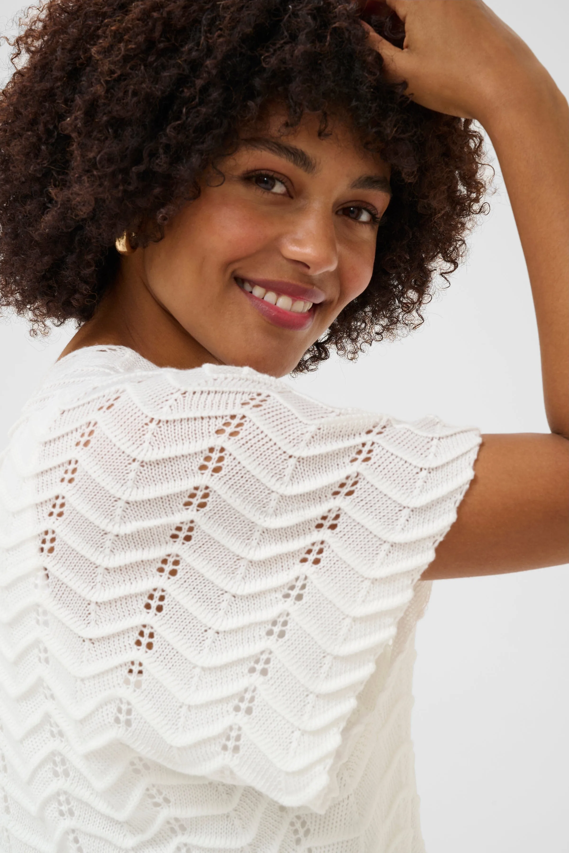 CREAM Raised Seam Knit