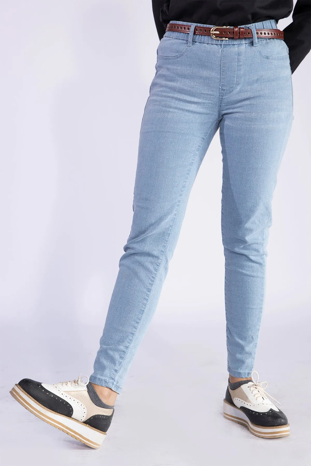 Light Wash Stretchy Jeggings - W21 - WDJ0008