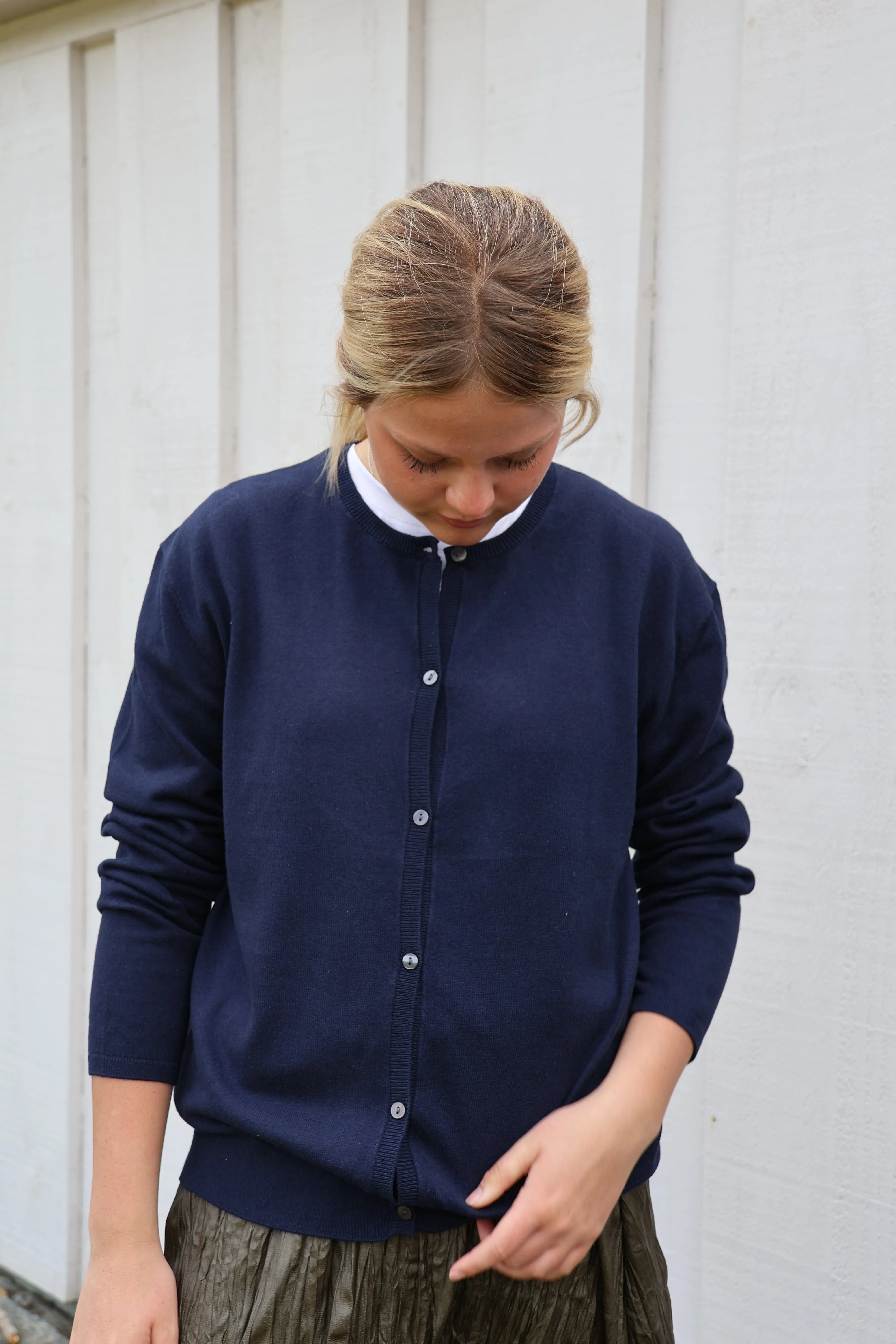 Malachite Yarnsmith Round Neck Cardigan Navy