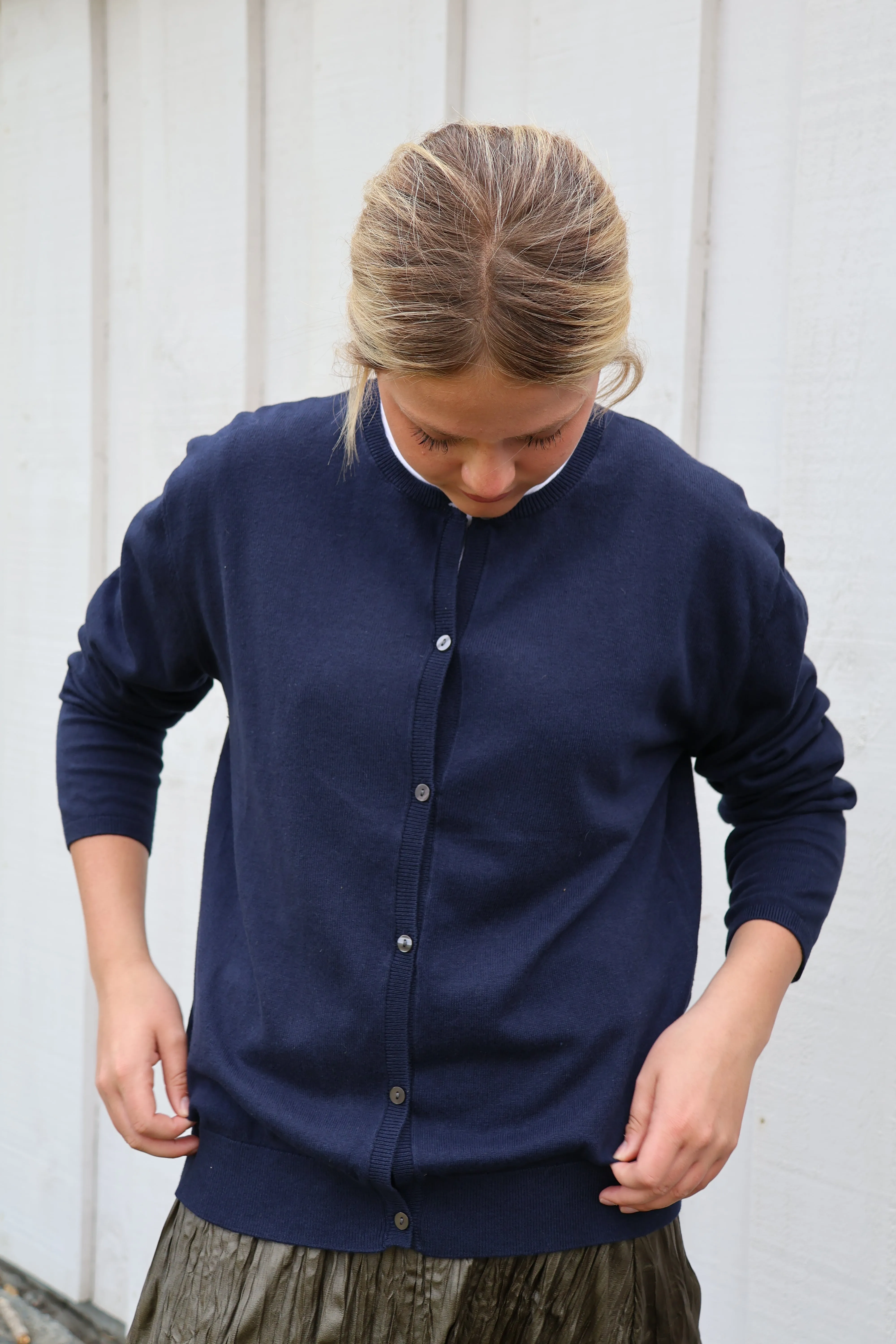 Malachite Yarnsmith Round Neck Cardigan Navy