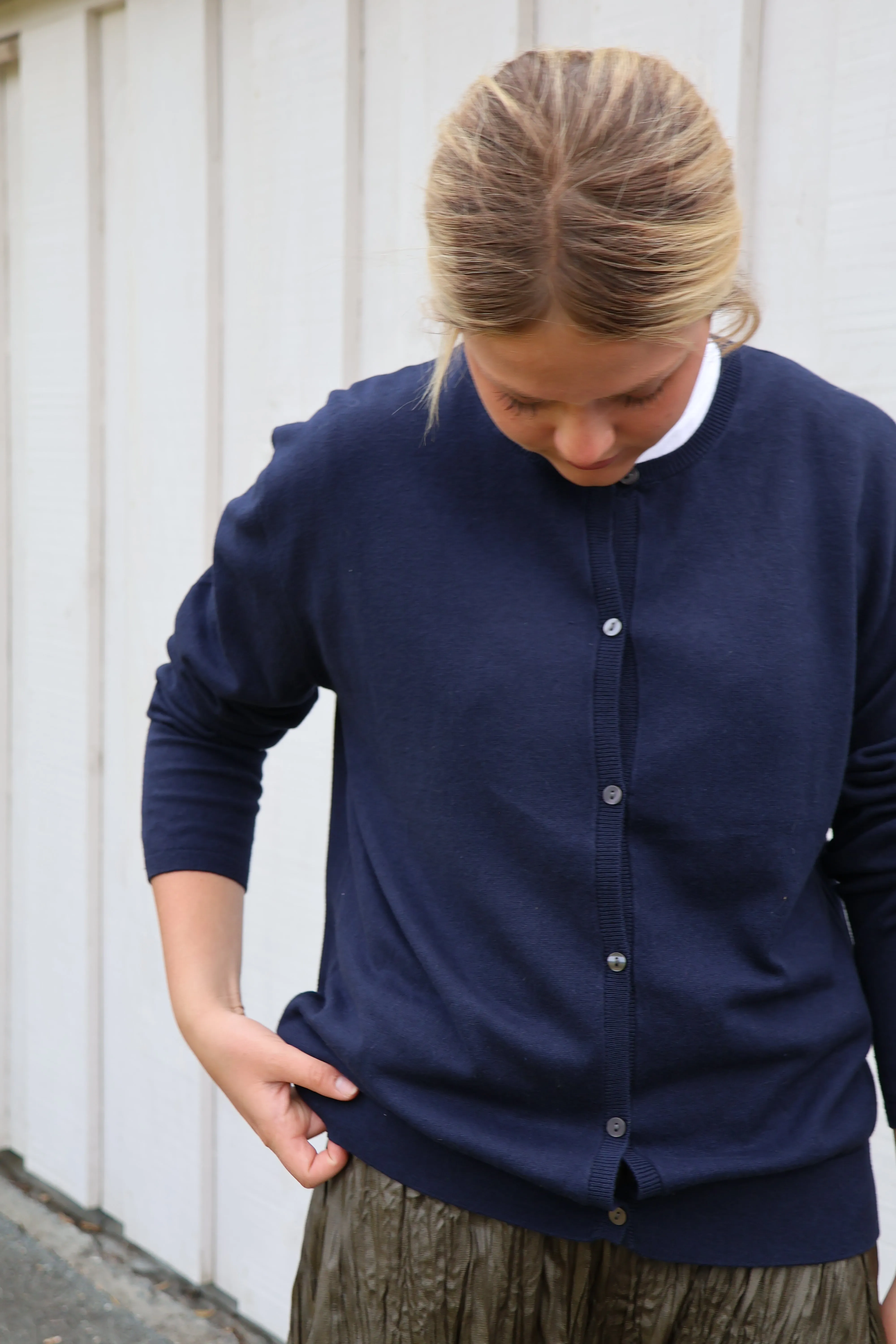 Malachite Yarnsmith Round Neck Cardigan Navy