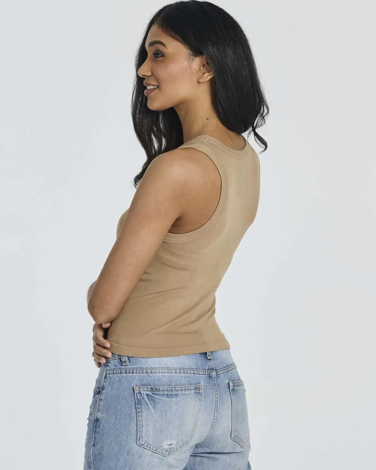 Real Essentials 5 Pack: Women's Seamless Ribbed Sleeveless Cropped Scoop Neck Tank Top - Casual Crop Top