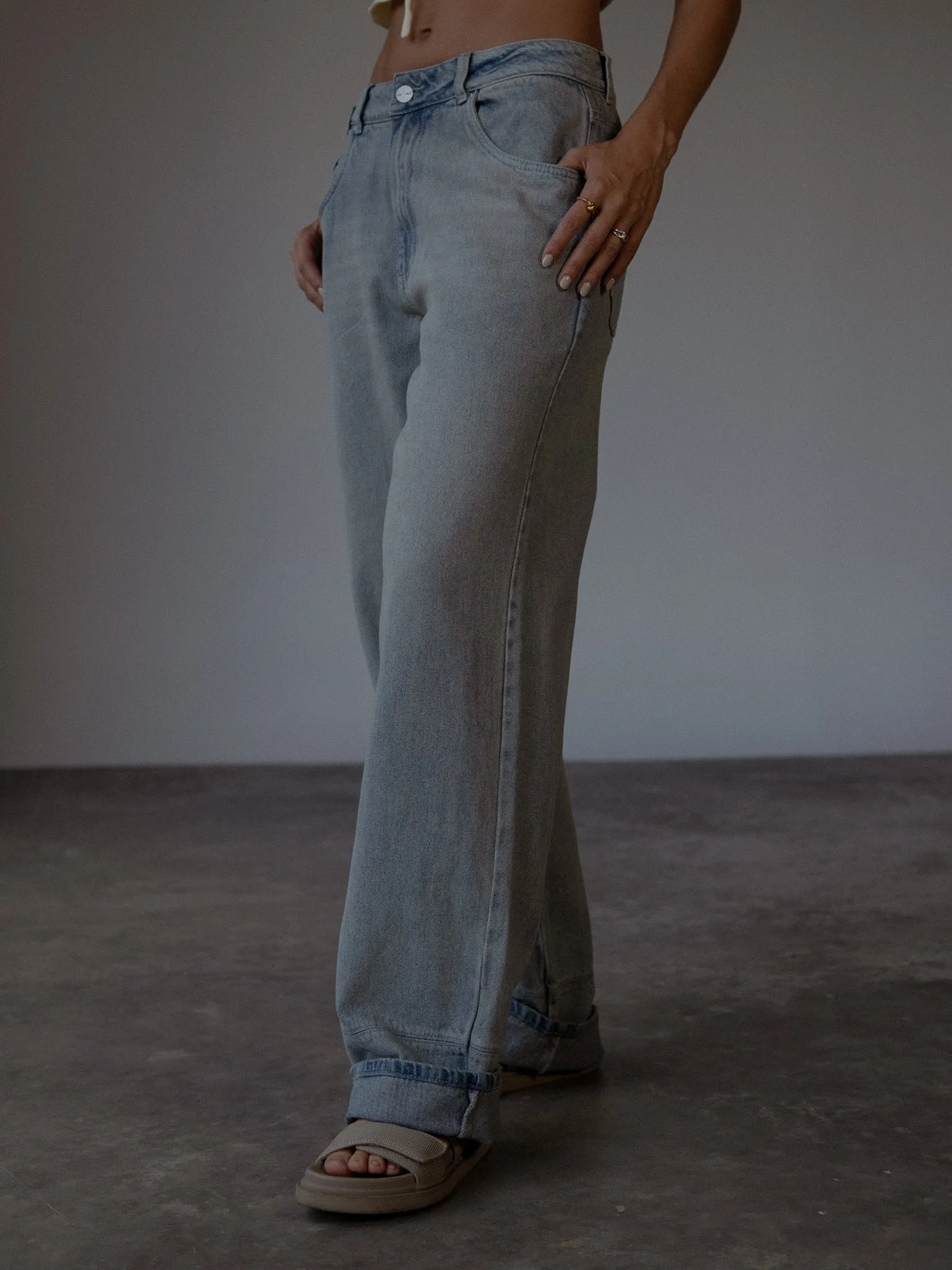 RENEW WIDE LEG JEAN - DIRTY ICE BLUE