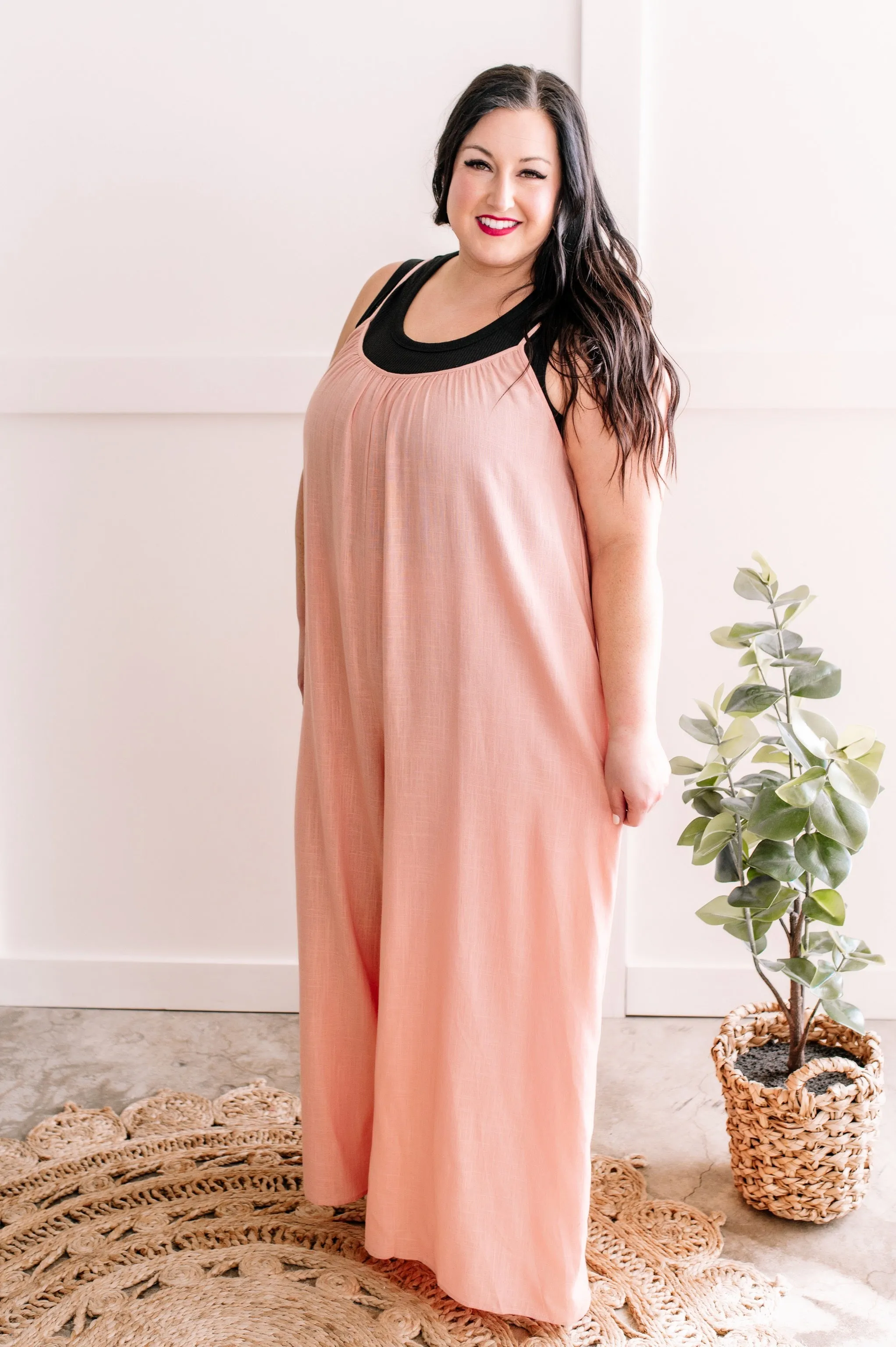 Sleeveless Layering Half Shirt In Dark Black
