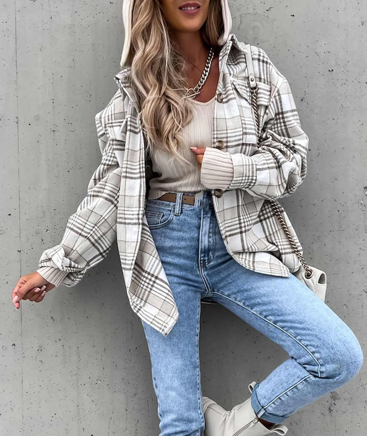 SOMTHRON Women's Oversized Hoodie Plaid Flannel Shirt Jacket Long Sleeve Button Down Boyfriend Fall Shacket Coats