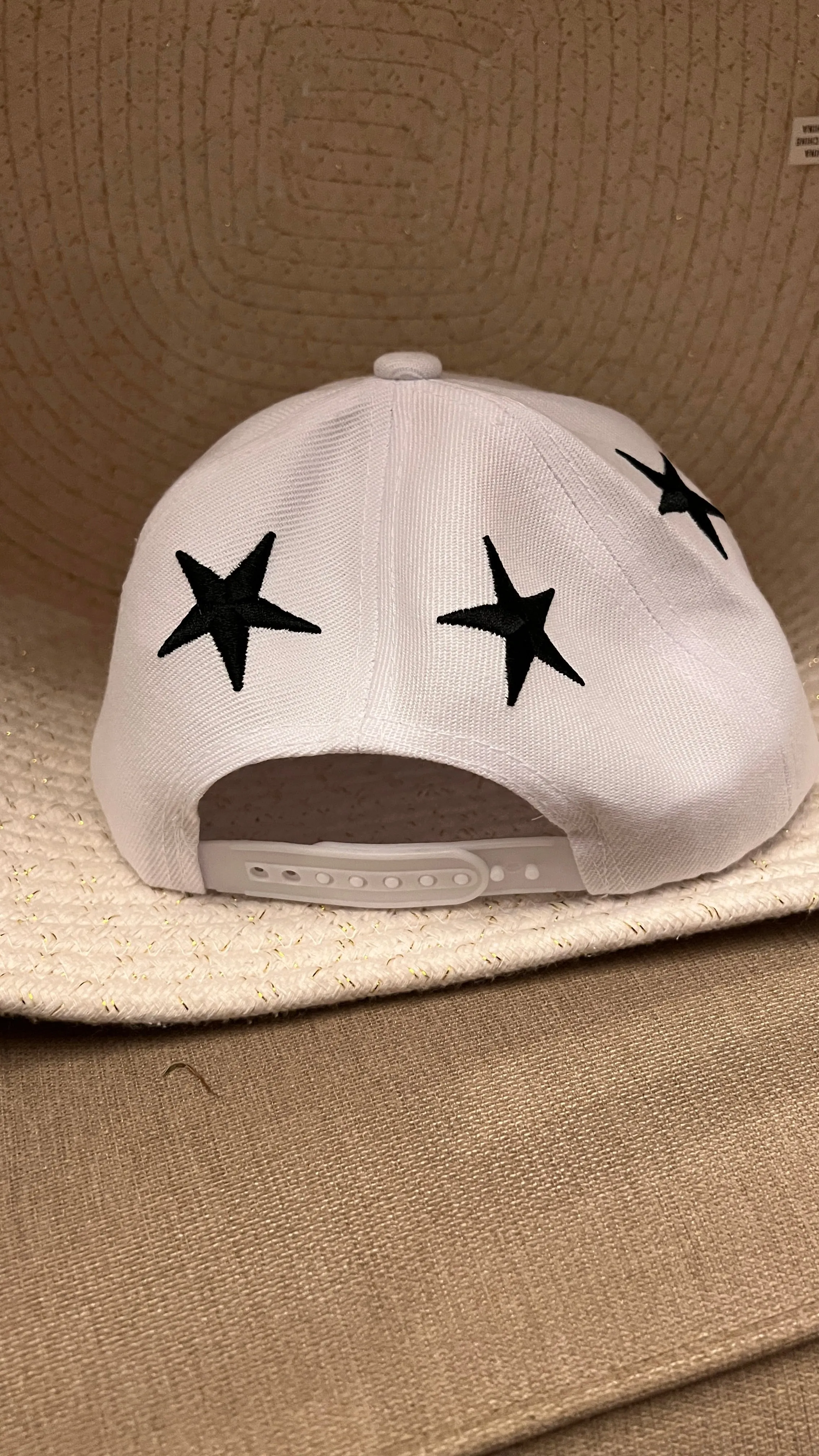 Star Snapback Hat in White