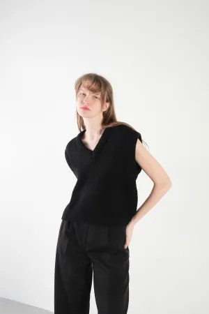 V-Neck Knit Vest