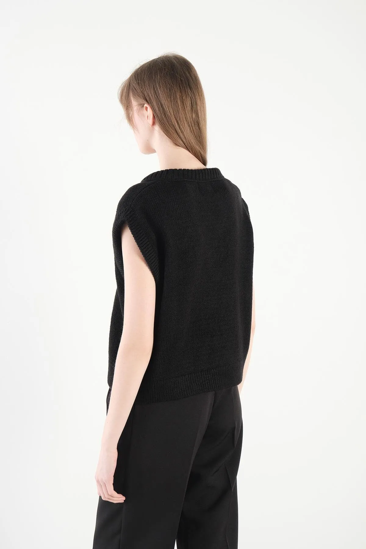 V-Neck Knit Vest